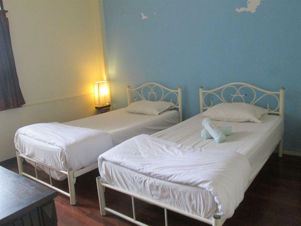Smile House Guesthouse Chiang Mai Extérieur photo