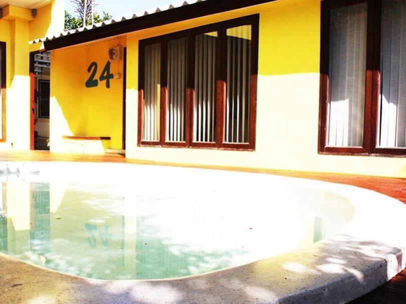 Smile House Guesthouse Chiang Mai Extérieur photo